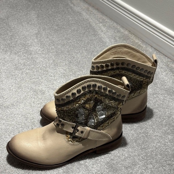 Naughty Monkey leather beaded cowboy booties Size 7/7.5 - Picture 2 of 3